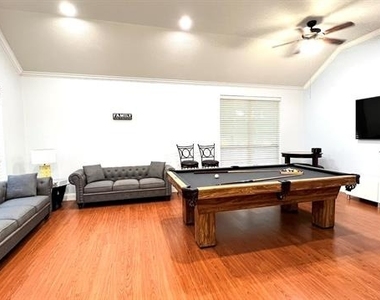 3332 Heather Glen Drive - Photo Thumbnail 15