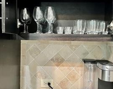 3332 Heather Glen Drive - Photo Thumbnail 13