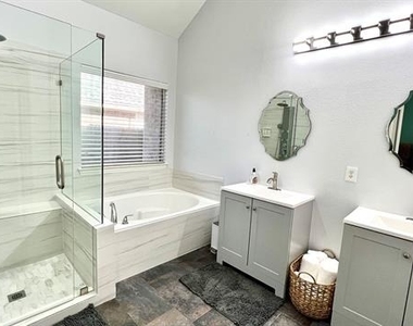 3332 Heather Glen Drive - Photo Thumbnail 10