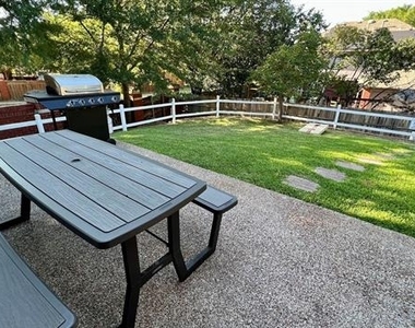 3332 Heather Glen Drive - Photo Thumbnail 16