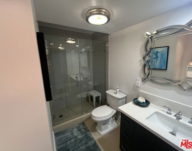 723 Palisades Beach Road - Photo Thumbnail 13