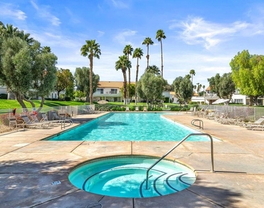 221 Vista Royale Circle E - Photo Thumbnail 27