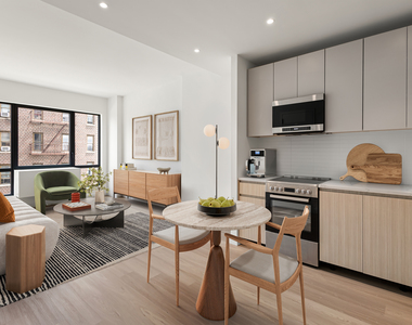 West 225th Street - Photo Thumbnail 2