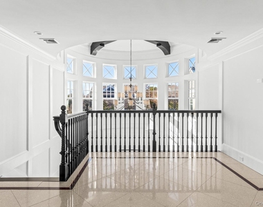 17 Ludlow Lane - Photo Thumbnail 26