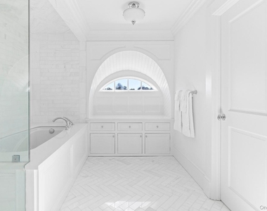 17 Ludlow Lane - Photo Thumbnail 35
