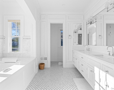 17 Ludlow Lane - Photo Thumbnail 25