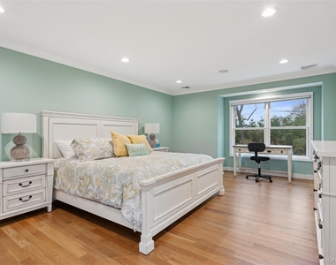 50 Hubbard Lane - Photo Thumbnail 12