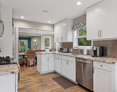 50 Hubbard Lane - Photo Thumbnail 8