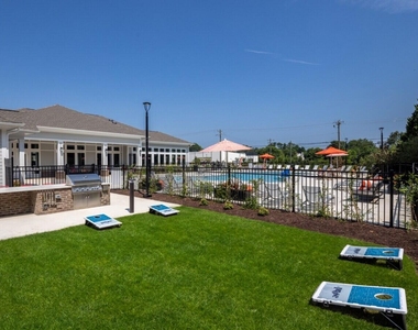 3520 Pinetree Grove Lane - Photo Thumbnail 4