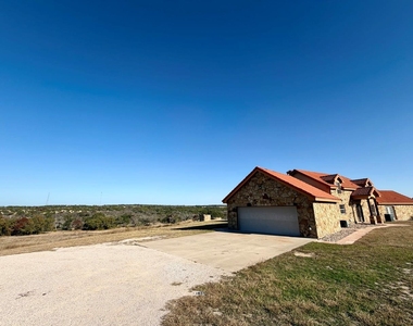 8256 S Us Highway 183 - Photo Thumbnail 4