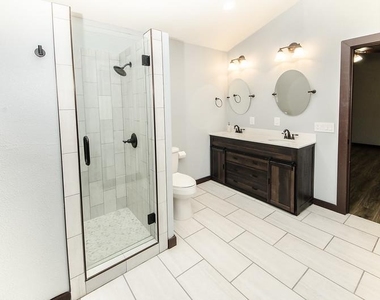 2112 Waterway Bnd - Photo Thumbnail 19