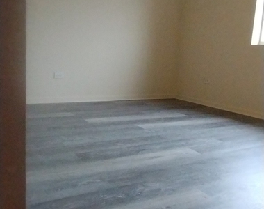 6955 S Normal Street - Photo Thumbnail 9
