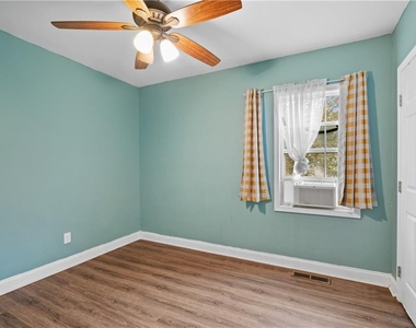 1124 Graymont Drive Sw - Photo Thumbnail 15