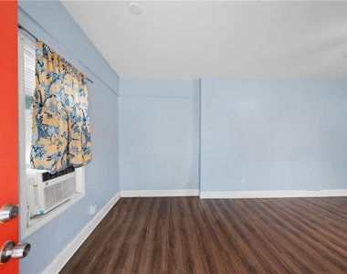 1124 Graymont Drive Sw - Photo Thumbnail 1
