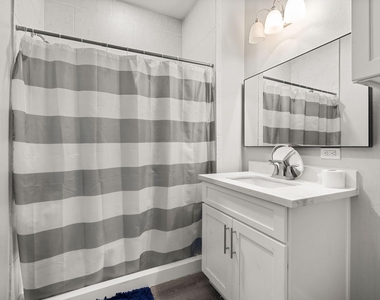 8534 Woodlyn Road - Photo Thumbnail 21