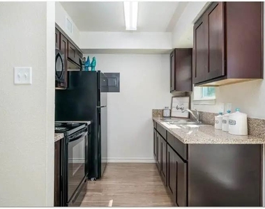 200 Avenue A - Photo Thumbnail 13
