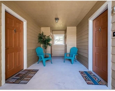 200 Avenue A - Photo Thumbnail 9