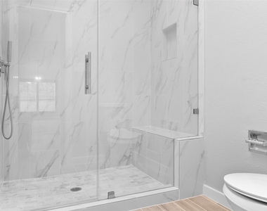 668 N Eldridge Parkway - Photo Thumbnail 12