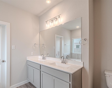 21606 Wave Hollow Drive - Photo Thumbnail 15