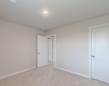 21606 Wave Hollow Drive - Photo Thumbnail 24