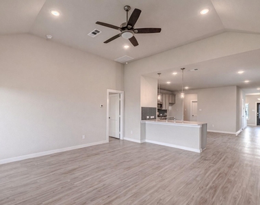 21606 Wave Hollow Drive - Photo Thumbnail 39