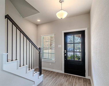 21606 Wave Hollow Drive - Photo Thumbnail 4
