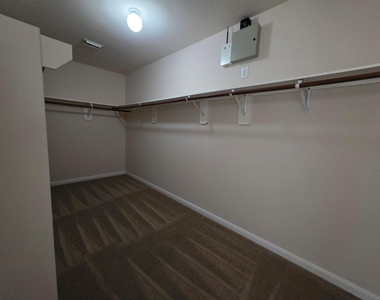 15127 Blue Creek Ranch Drive - Photo Thumbnail 19