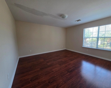 15127 Blue Creek Ranch Drive - Photo Thumbnail 10