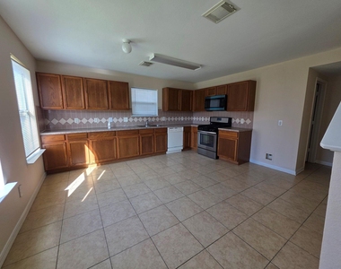 15127 Blue Creek Ranch Drive - Photo Thumbnail 13