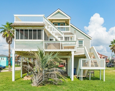 805 Seashell Drive - Photo Thumbnail 24