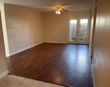 12500 Sandpiper Drive - Photo Thumbnail 7
