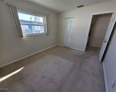 46 Hamlin Court - Photo Thumbnail 9
