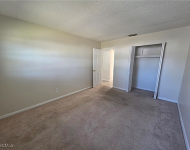 46 Hamlin Court - Photo Thumbnail 7