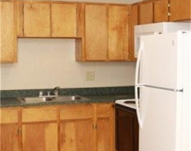 105 Northgate Circle - Photo Thumbnail 4