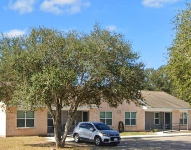 201 Springfield Rd - Photo Thumbnail 3