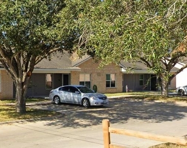 201 Springfield Rd - Photo Thumbnail 1