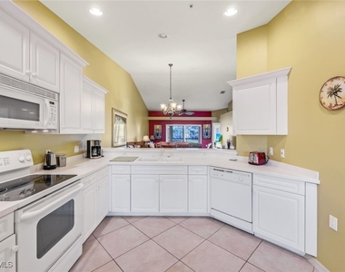 2790 Cypress Trace Circle - Photo Thumbnail 16