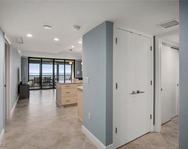 10851 Gulf Shore Drive - Photo Thumbnail 12