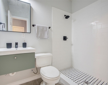 2712 Link Road - Photo Thumbnail 26