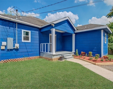 2712 Link Road - Photo Thumbnail 2