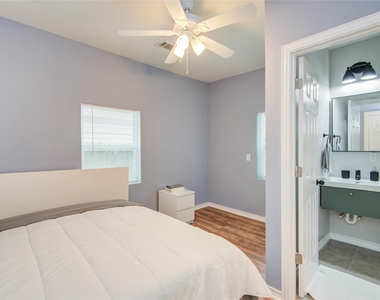 2712 Link Road - Photo Thumbnail 24