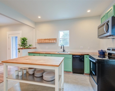 2712 Link Road - Photo Thumbnail 15