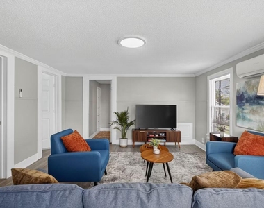 1401 Collier Street - Photo Thumbnail 4