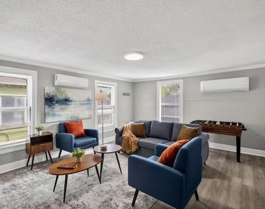 1401 Collier Street - Photo Thumbnail 2