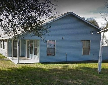 304 Mooney Avenue - Photo Thumbnail 1