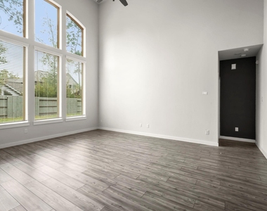 16826 Beechwood Forest - Photo Thumbnail 13