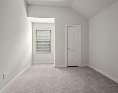 16826 Beechwood Forest - Photo Thumbnail 29