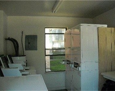 499 W San Antonio - Photo Thumbnail 2