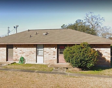 1203 E 5th Avenue - Photo Thumbnail 5