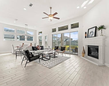 9606 Pink Blossom Court - Photo Thumbnail 16
